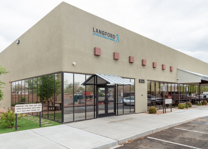 clinic-exterior-01-Langford-Sports-and-Physical-Therapy-North-Valley-Albuquerque-NM