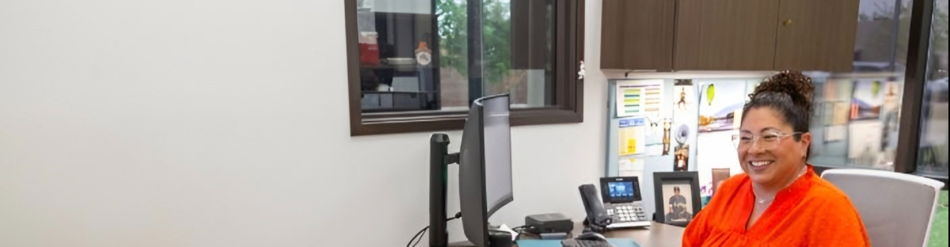 patient-info-front-desk-Langford-Sports-and-Physical-Therapy-Nob-Hill-North-Valley-Albuquerque-NM (1)